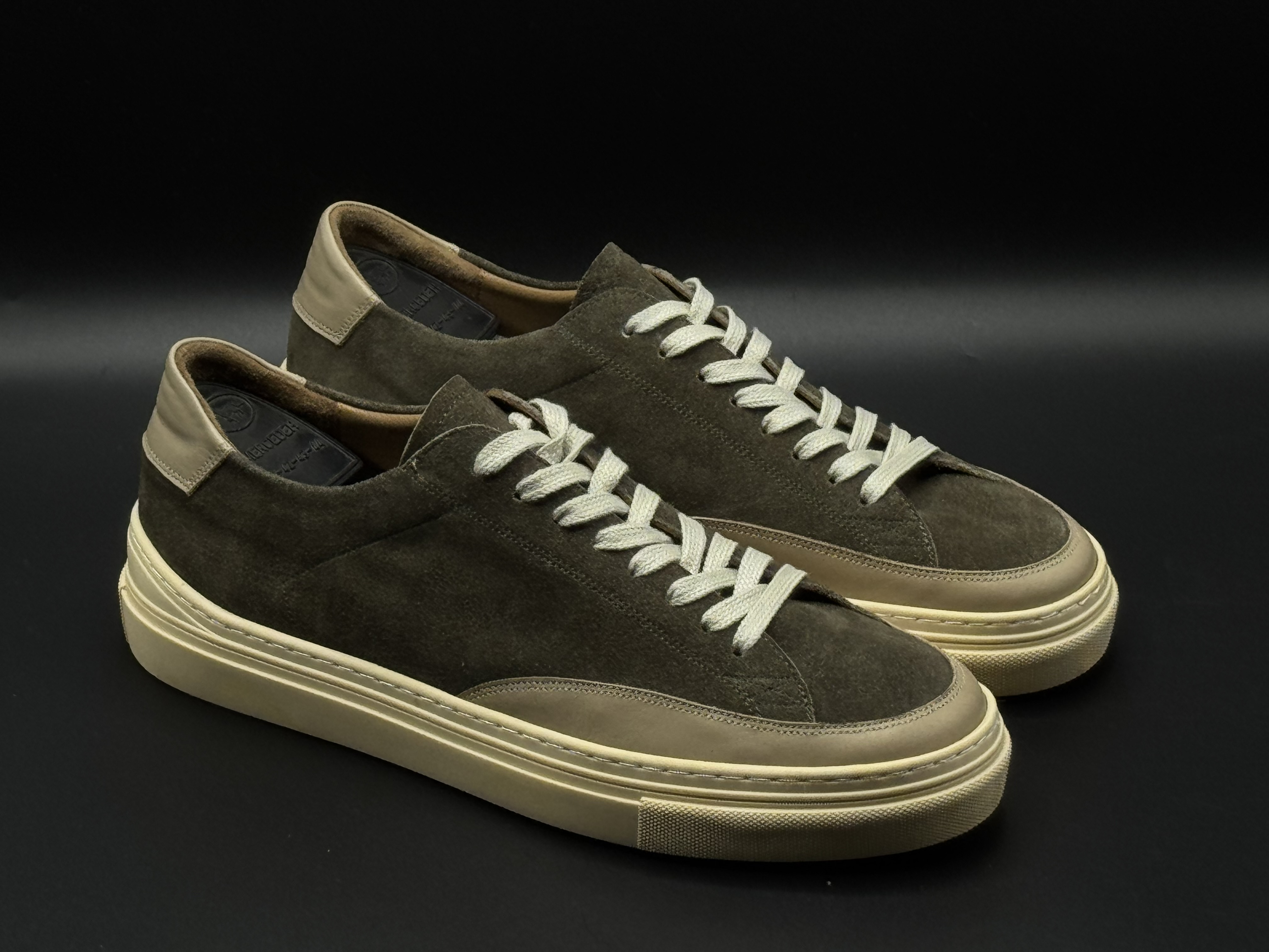 ونس چرم طبیعی گاوی اشبالت راحتی