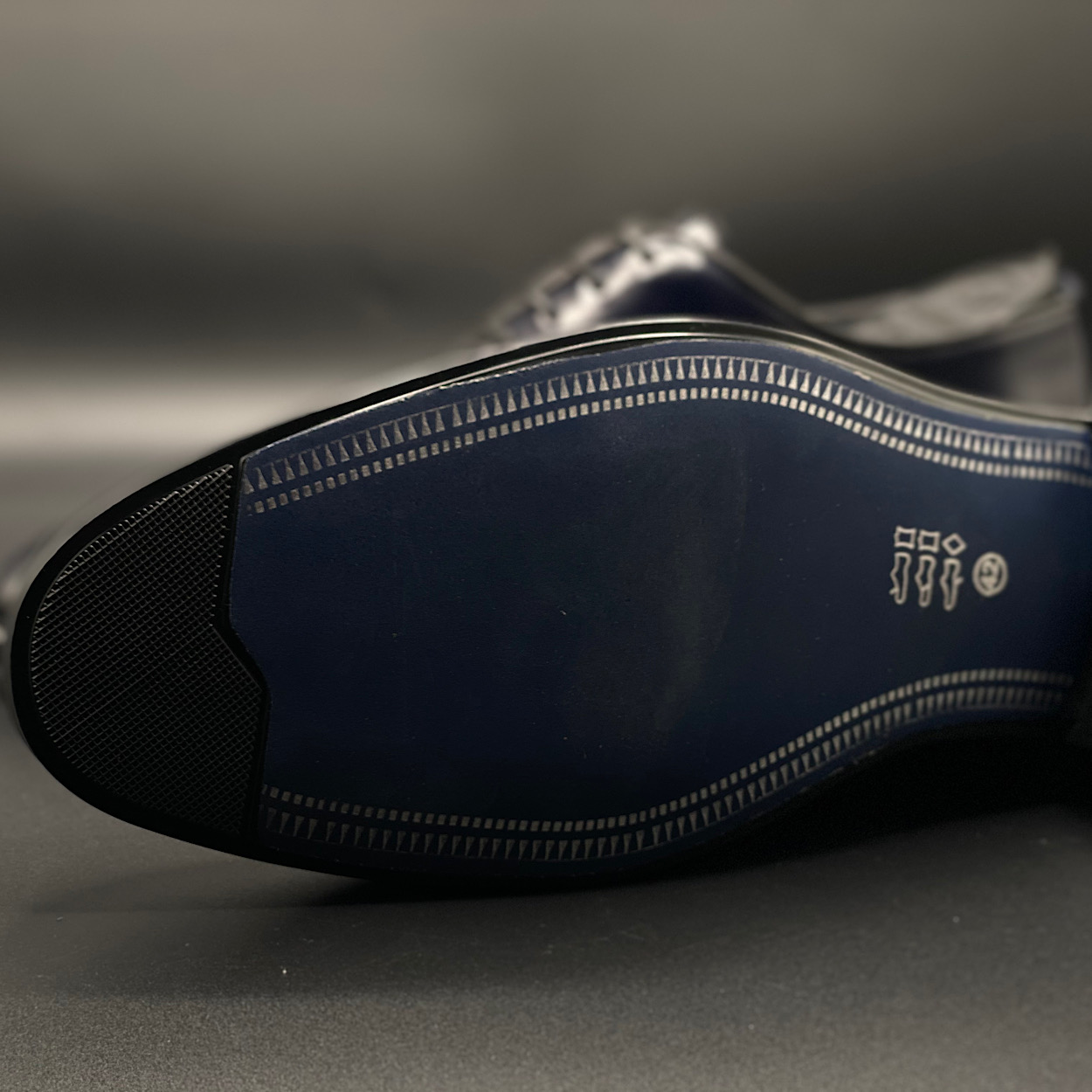 کفش چرم طبیعی قالب ترک‌کلاسیک