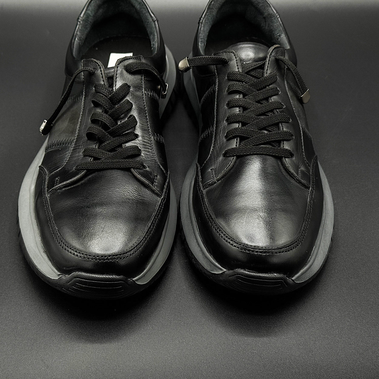 کفش سبک راحتی