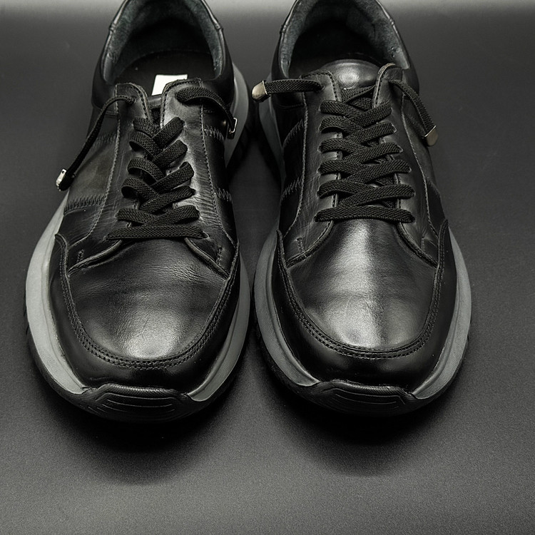 کفش سبک راحتی