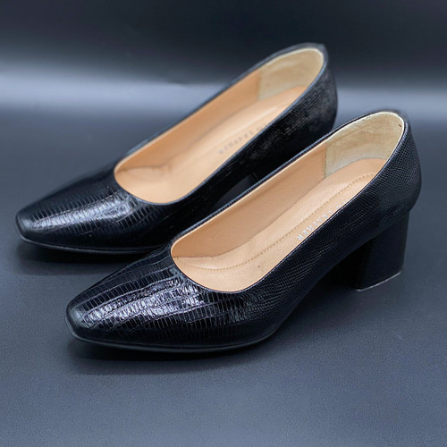 کفش چرم طبیعی پاشنه دار زنانه