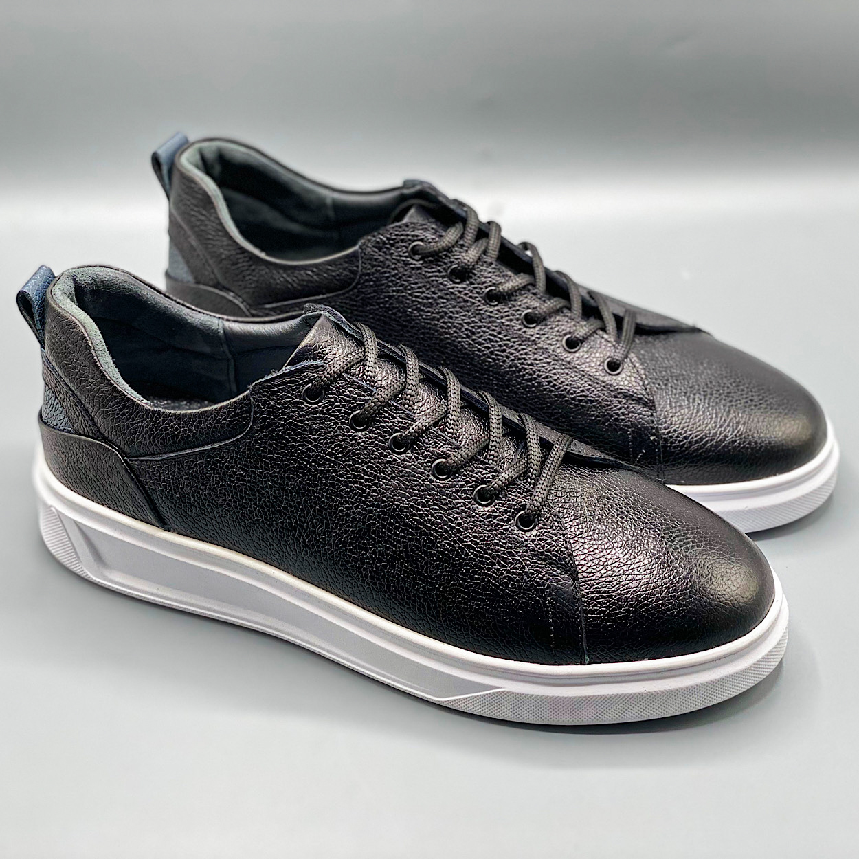 ونس چرم طبیعی مردانه